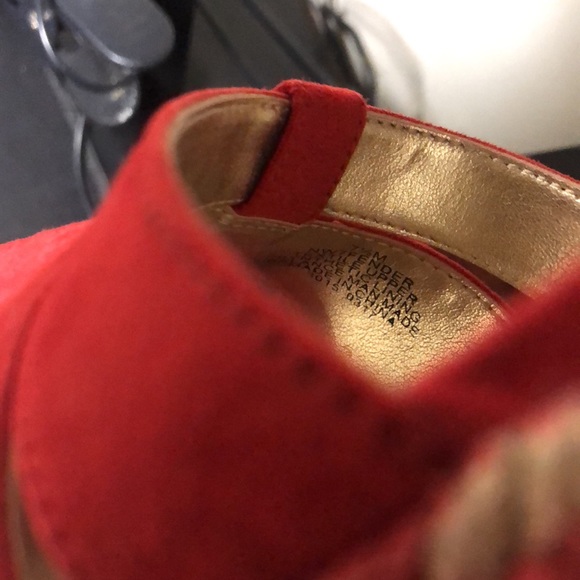 Nine West Fender Red Cork Heel Wedges - Picture 10 of 14